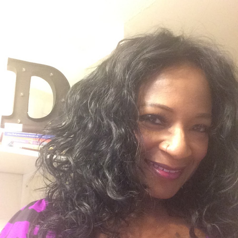 Meet your Posher, Deionici